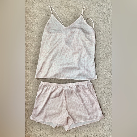 Stars Above Light Pink Leopard Pajama Set - Picture 1 of 2